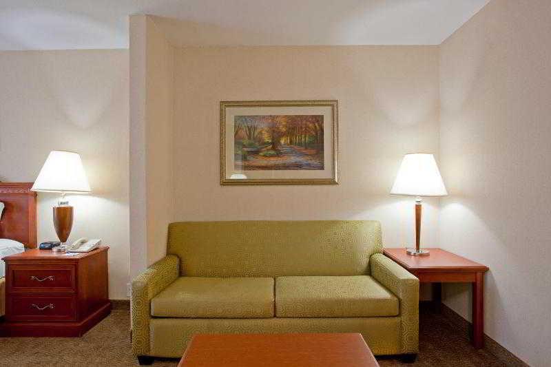 Best Western Valencia/Six Flags Inn & Suites Santa Clarita Bagian luar foto