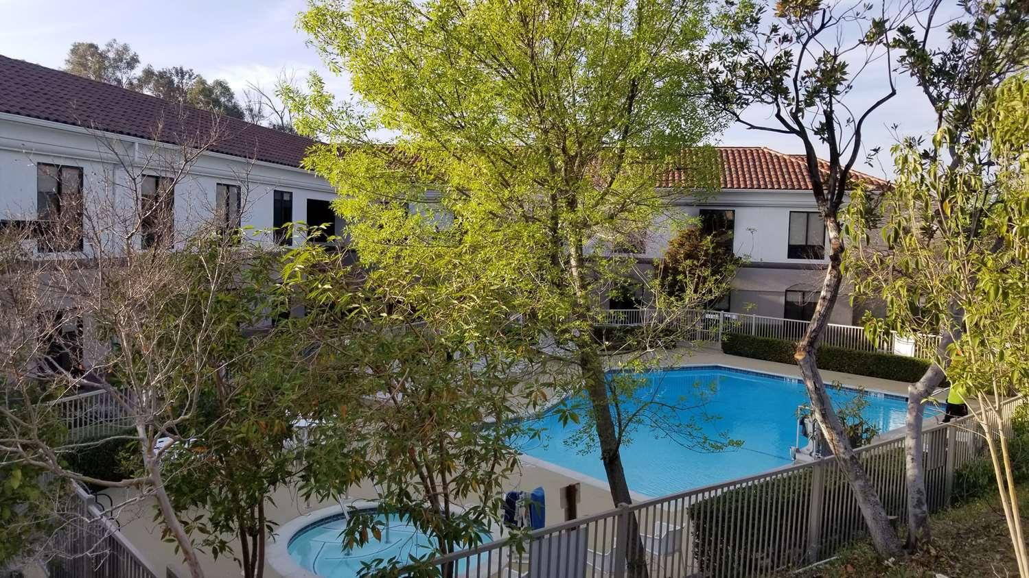 Best Western Valencia/Six Flags Inn & Suites Santa Clarita Bagian luar foto