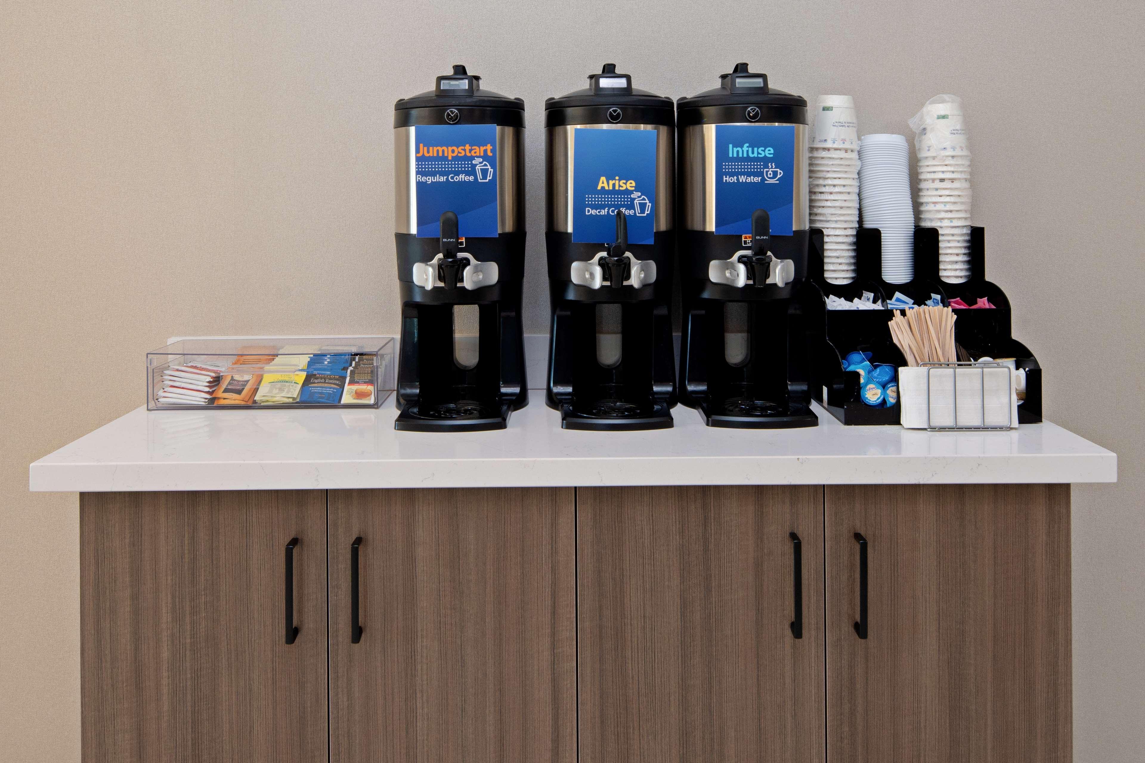 Best Western Valencia/Six Flags Inn & Suites Santa Clarita Bagian luar foto